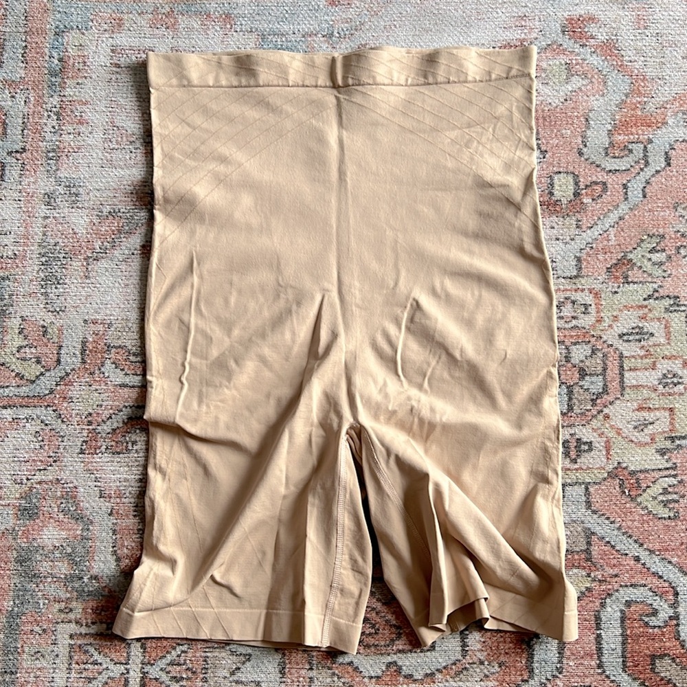 Maidenform Shaper Shorts